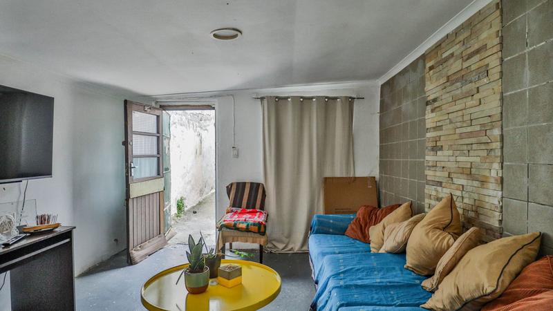 6 Bedroom Property for Sale in Salt River Western Cape